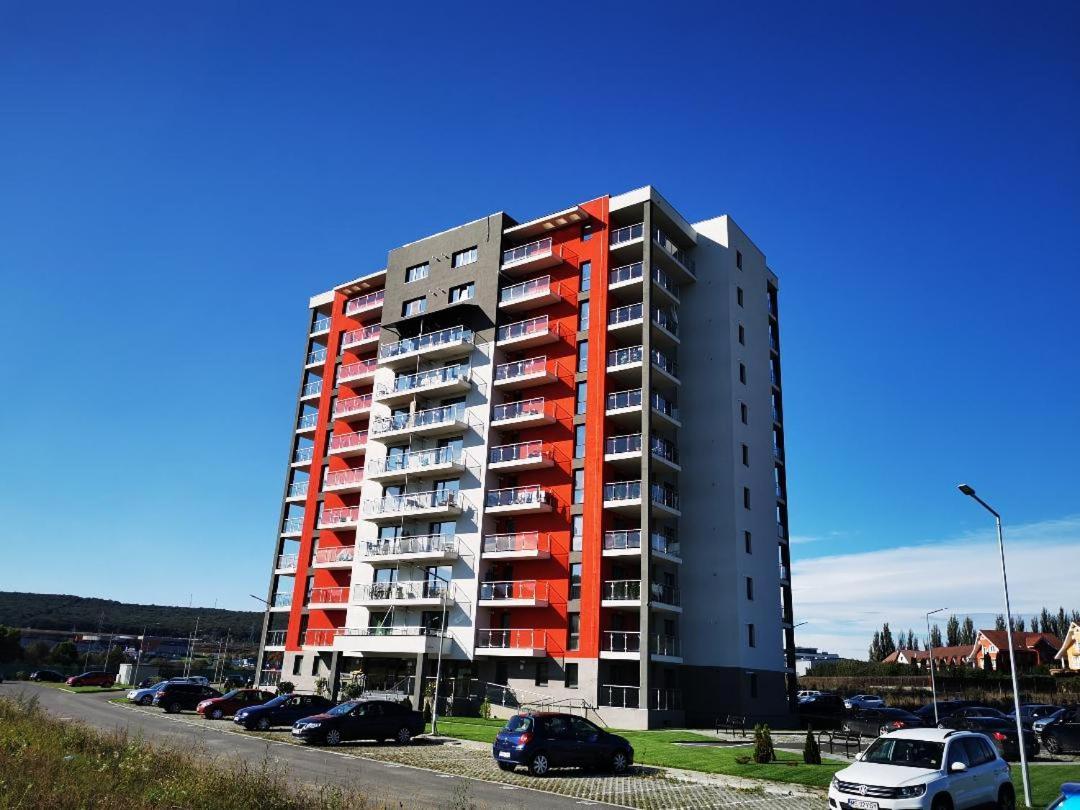 Апартаменти Studio Green Тиргу-Муреш Екстер'єр фото